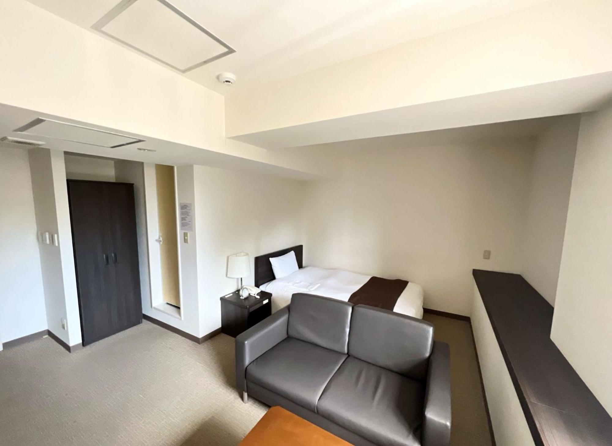 Shinjuku Sun Park Hotel Tokio Buitenkant foto