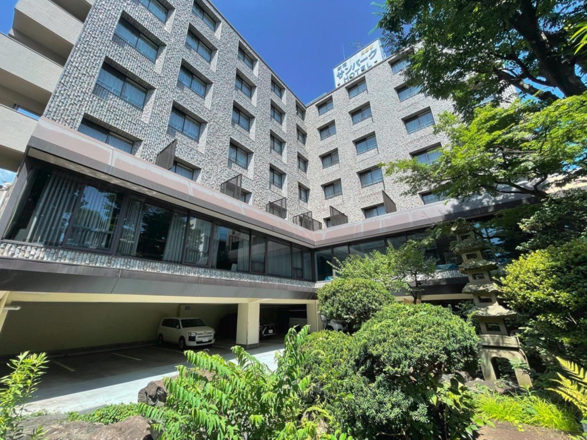 Shinjuku Sun Park Hotel Tokio Buitenkant foto